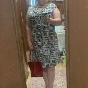 Black and white geometric pattern wrap dress